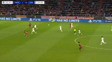 传记作者：莱万曾不满哈维的训练，他在波兰和拜仁都曾施压换帅