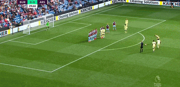 帕福斯体育总监：大卫·路易斯非常职业且伤病少，他很快同意加盟