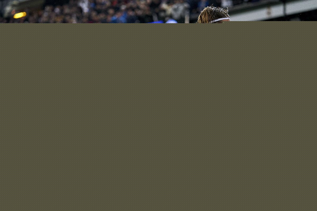 邮报：曼联的球探上周考察了奥林匹亚科斯中场穆扎基蒂斯