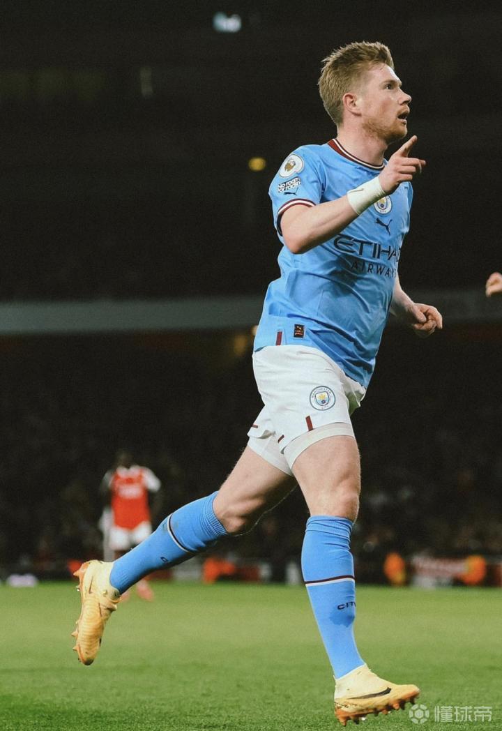 伯尔尼主帅谈骚乱：维拉球员在看台下庆祝，球迷认为被挑衅了