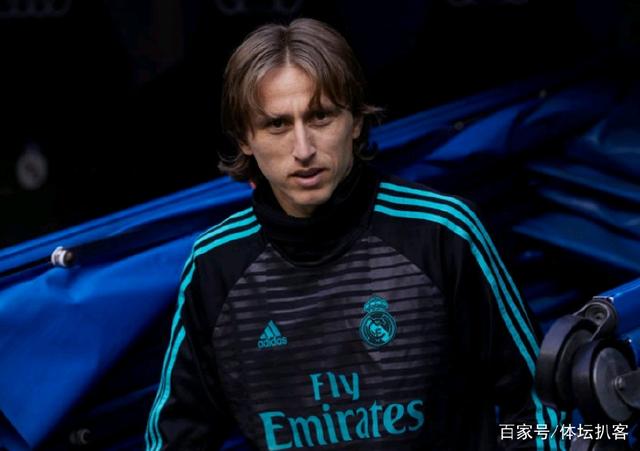 西甲积分榜：皇马爆冷输球距巴萨4分，黄潜第三，马竞第四