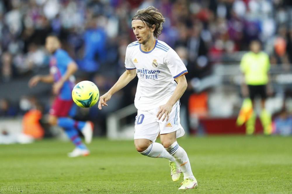 葡媒：葡足协准备为C罗的红牌上诉，确保C罗能参加世界杯首战